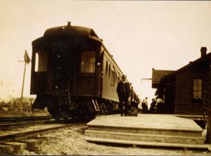 Train at the Irving Depot
