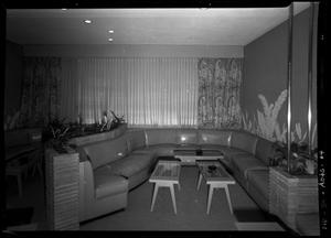 Commodore Perry Hotel Lounge Area