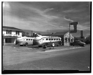 [Continental Bus Center and Cafe in Childress, Texas]