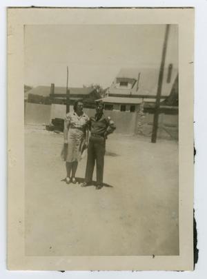 [Photograph of Ren & Lillian Powell]