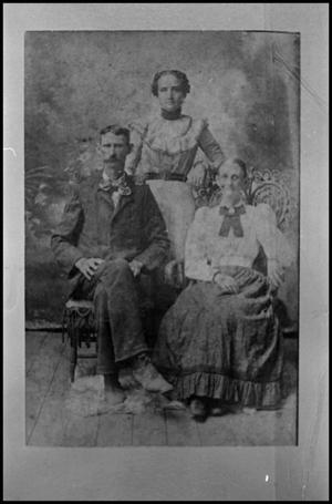 Primary view of object titled '[Bowling Family]'.
