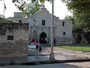 Front View of The Alamo