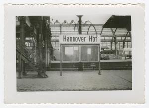 [Photograph of Hannover Hauptbahnhof]
