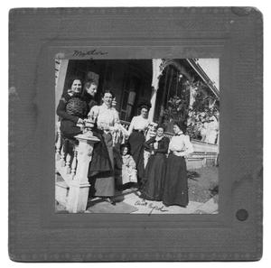 Primary view of object titled 'Lou Beall-Sawyer Blanton, Byrd Ellis and Other Women'.