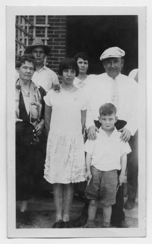 [Sallie Parker Willis and Family]