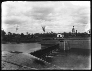 Trinity River: Lock and Dam #2