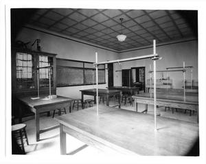 Primary view of object titled '[Tulia High School physics classroom]'.