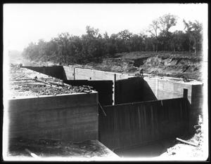 Trinity River: Lock and Dam at H.S.