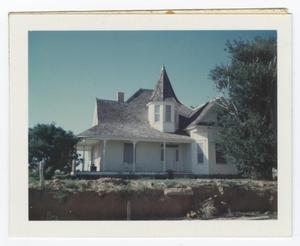 [J. E. Millhollon Ranch House Photograph #1]
