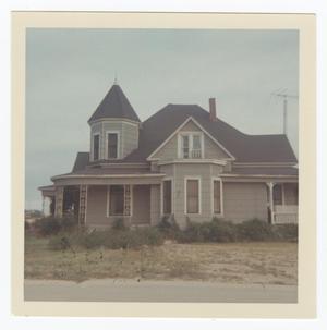 [J. E. Millhollon Ranch House Photograph #6]