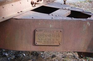 [Photograph of a Rusty Coupler]