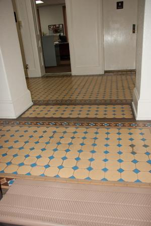 [Tiled Floor in Hallway]