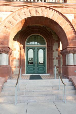 [Front Door of DeWitt County Courthouse]