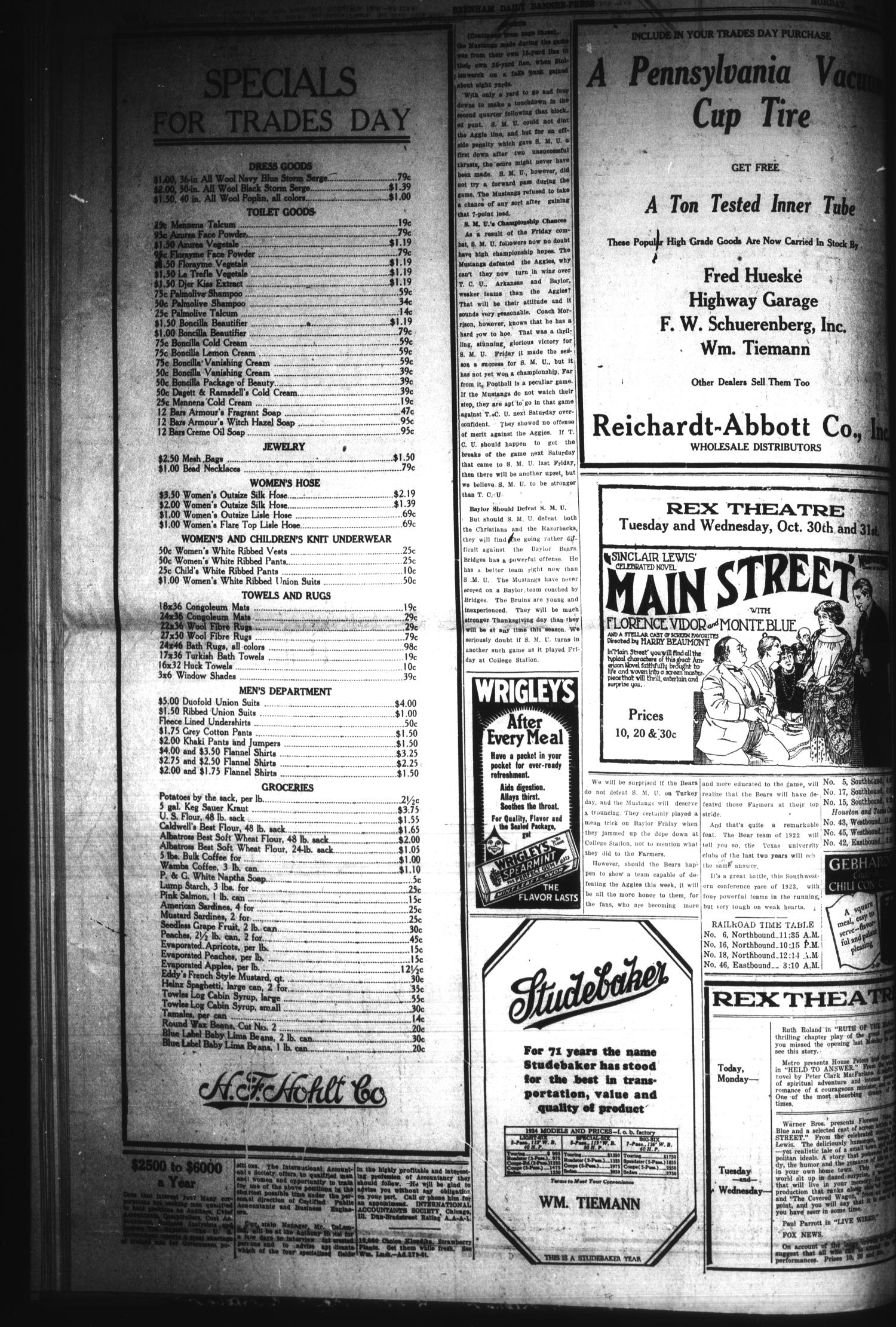 Brenham Daily Banner-Press (Brenham, Tex.), Vol. 40, No. 182, Ed. 1 Monday, October 29, 1923
                                                
                                                    [Sequence #]: 4 of 4
                                                