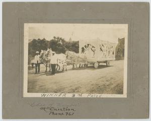 Primary view of object titled '[Photograph of Ladies of the Maccabees' Float]'.