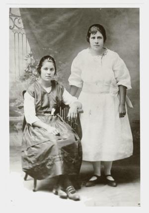 [Portrait of Ester Dominguez and Santiaga Queroz]