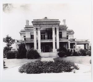 Primary view of object titled '[Link-Lee House Photograph #3]'.