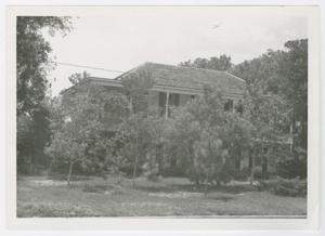 Primary view of object titled '[Meriwether-Simons-Farquhar House Photograph #1]'.
