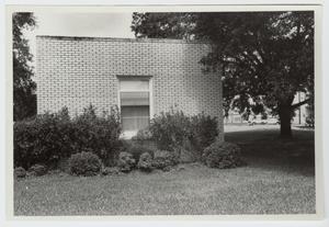 Primary view of object titled '[El Campo Library Building Photograph #2]'.