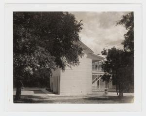 Primary view of object titled '[Spettel Riverside House Photograph #13]'.