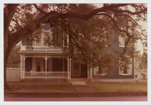 [Joseph W. Earnest Home Photograph #3]