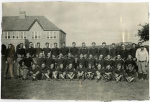1930's Schreiner Football Team Group Photo in the Quad