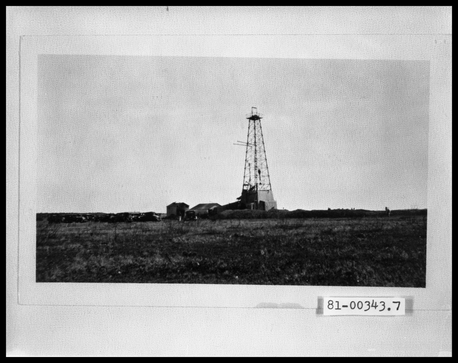 Oil Well
                                                
                                                    [Sequence #]: 1 of 1
                                                