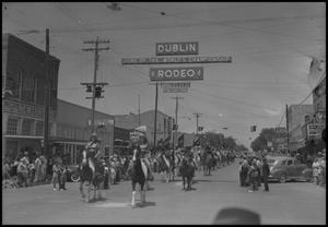 Primary view of object titled '[Photograph of Rodeo Parade]'.