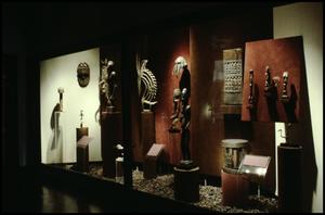 Dallas Museum of Fine Arts Installation: African Gallery [Photograph DMA_90001-09]