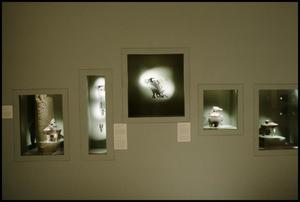 Dallas Museum of Art Installation: Museum of the Americas, 1993 [Photograph DMA_90004-029]