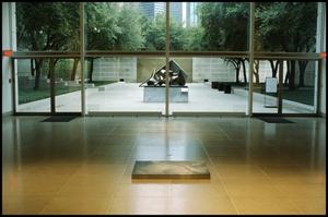 Primary view of object titled 'Felix Gonzalez-Torres / Joseph Bueys [Photograph DMA_1605-13]'.
