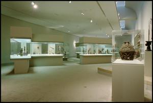 Primary view of object titled 'Dallas Museum of Art Installation: African Art [Photograph DMA_90009-06]'.