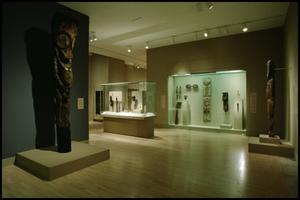 Dallas Museum of Art Installation: Arts of Africa, Asia and Pacific [Photograph DMA_90008-87]