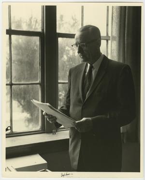 [Photograph of McMurry President Gordon R. Bennett]