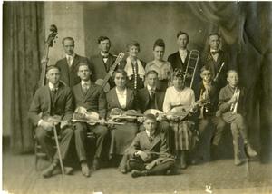 [Photograph of 1919 Orchestra]