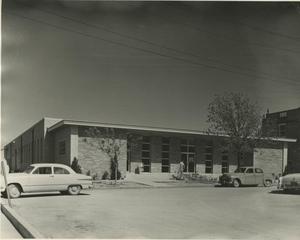 [Photograph of Catchings Cafeteria]