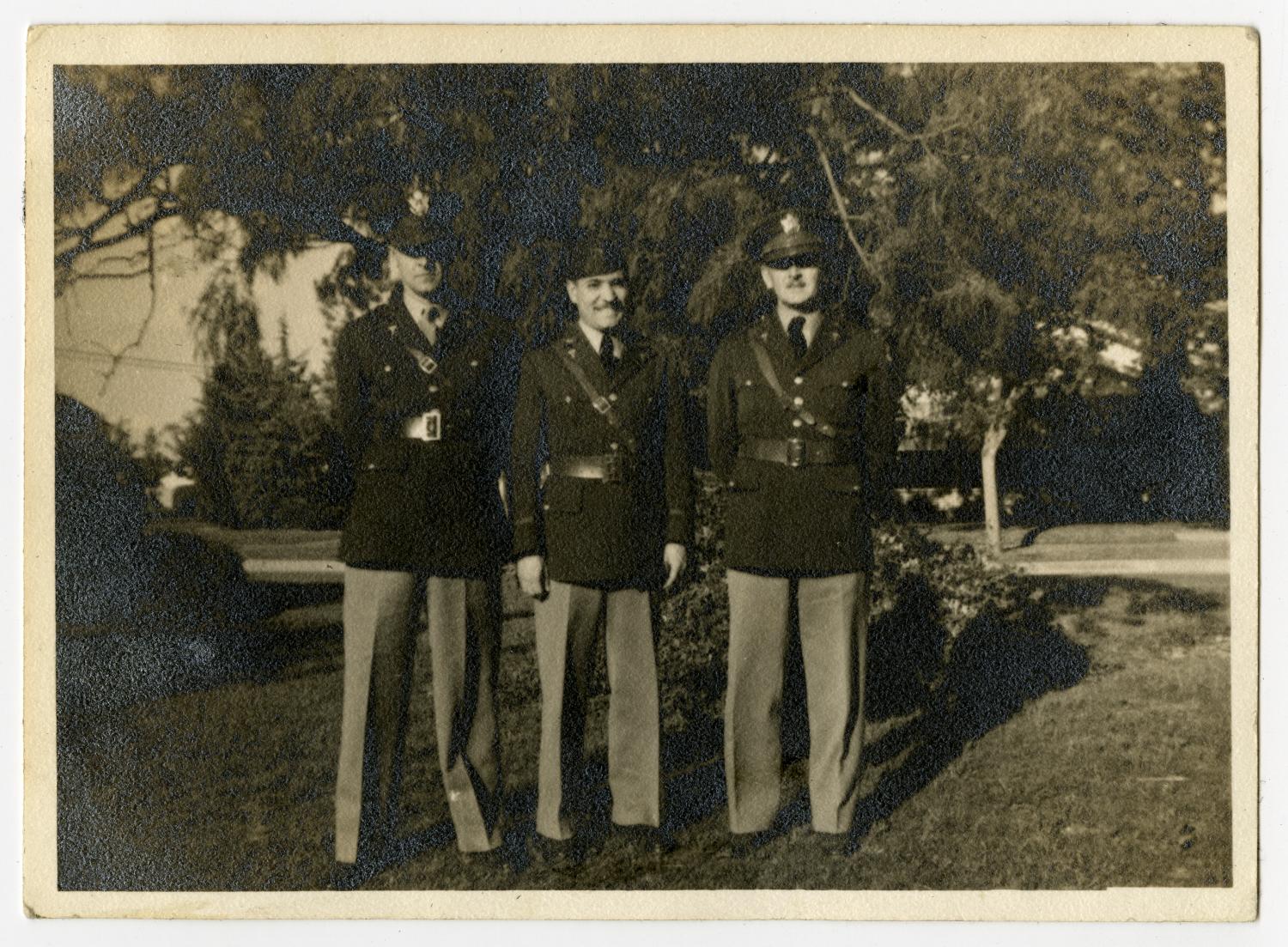 [Photograph of Soldiers in Dress Uniforms]
                                                
                                                    [Sequence #]: 1 of 2
                                                