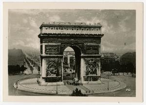 [Photograph of Arc de Triomphe]