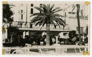 [Photograph of Le Royal Hotel]