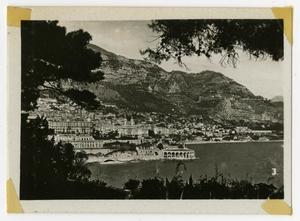 [Photograph of French Riviera]