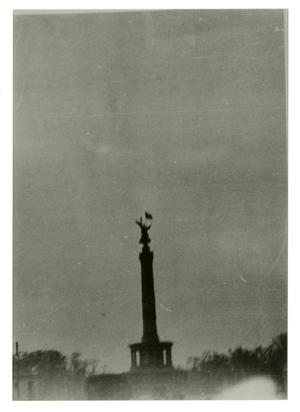 [Photograph of Berlin Victory Column (Siegessaule)]