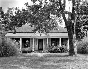 [W. F. Rayburn House and Hollis Moore House]