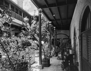 [La Borde / Fort Ringgold Hotel, (Interior courtyard detail)]