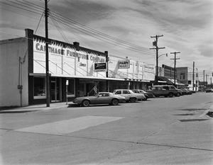 Primary view of object titled '[Bob's Pawn Mart Building]'.
