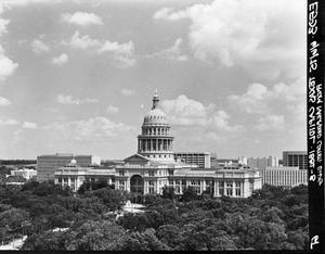 Primary view of object titled '[Texas Capitol, (From Railroad Commercial Building)]'.