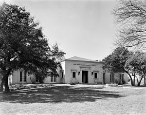 Primary view of object titled '[San Pedro Park Branch Library, (Southeast oblique)]'.