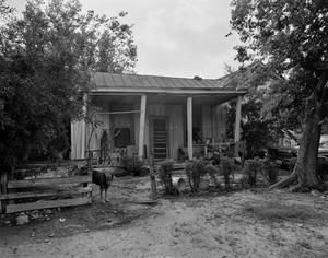 Primary view of object titled '[Historic Property, Photograph THC_10-0485]'.