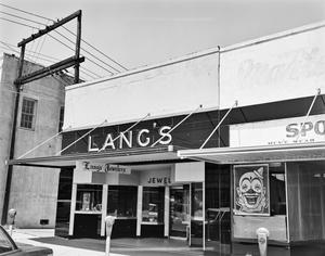 [Lang's Jewelry Store]