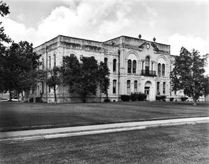 [Old Brazoria County Courthouse, (Southeast oblique)]