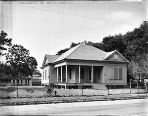 [Pace-Colby House, (Southeast oblique)]